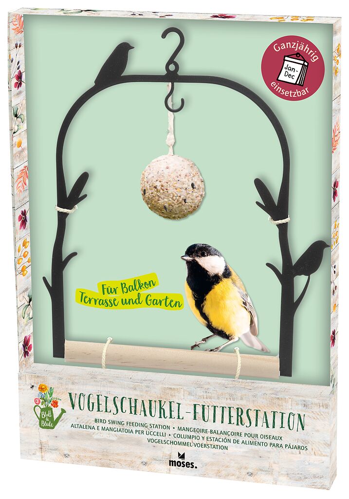 Vogelschaukel-Futterstation mit Meisenknödel und Sitzstange, Aufschrift „Für Balkon, Terrasse und Garten“, Marke: moses. Verlag